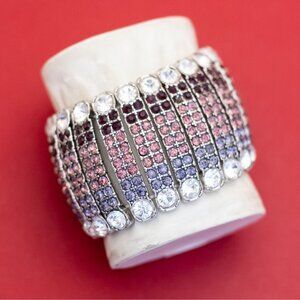7 inch, Vintage Clear Rhinestones Unique Silver Tone Bracelet - FX9